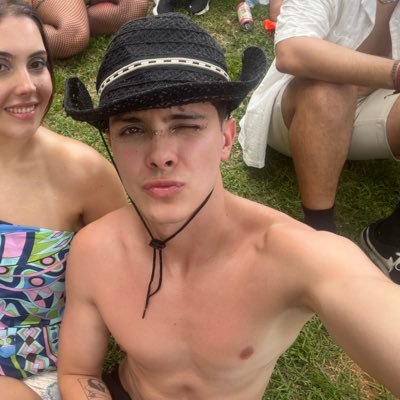 led's profile picture