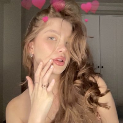 lilirems's profile picture