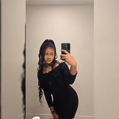 whoisrinaa's profile picture