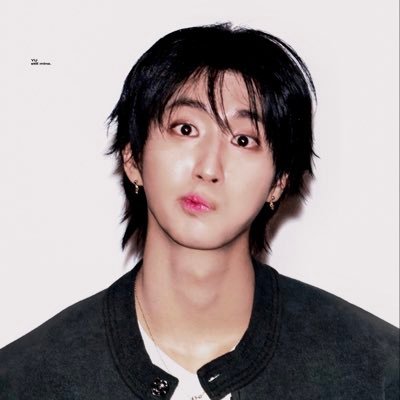 Lala 𝜗𝜚's profile picture