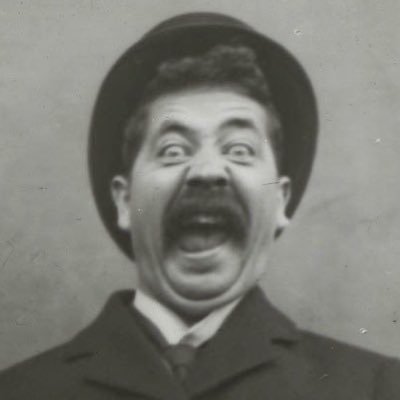 پاربِلوتی's profile picture