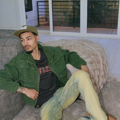 versuslll's profile picture