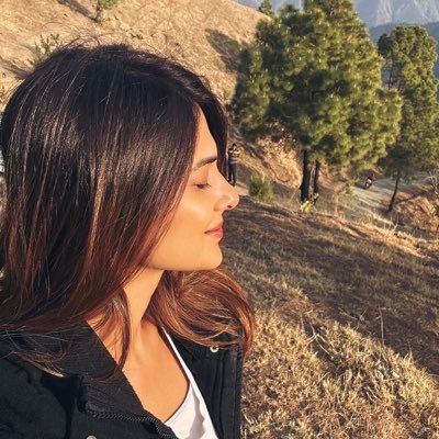 paropizi's profile picture