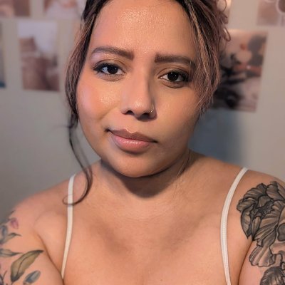 that pakistani MILF 💃🏽 NO PAYWALLS EVER!'s profile picture