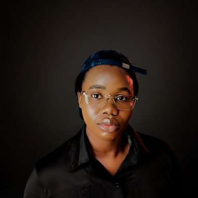 estherchidinmaa's profile picture