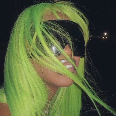 little miss's profile picture