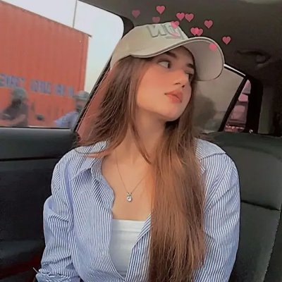 𝙇𝙪𝙘𝙮🍷's profile picture