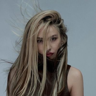 blondelenagomez's profile picture
