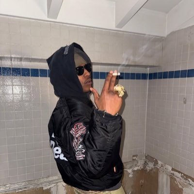 CRAZY MEDIA's profile picture