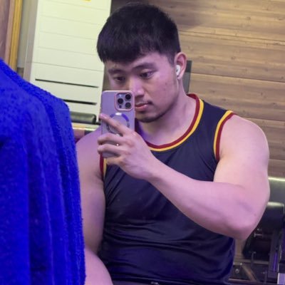 Eduard's profile picture