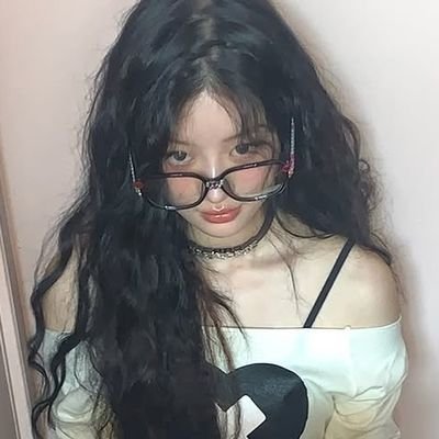 ⑅'s profile picture