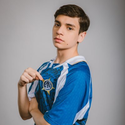 blowzval's profile picture