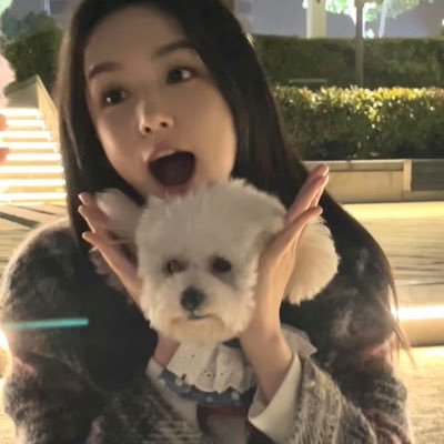 뷰's profile picture