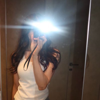Nayara Elora's profile picture