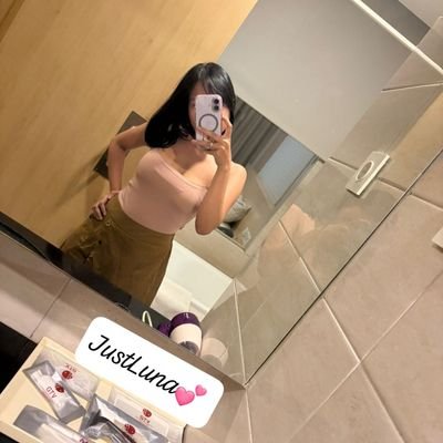 JustLuna💕's profile picture