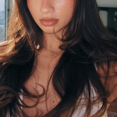 emily ⋆'s profile picture