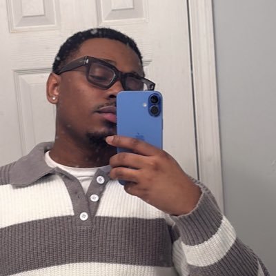 𝐒𝐢𝐫𝐁𝐥𝐞𝐮's profile picture
