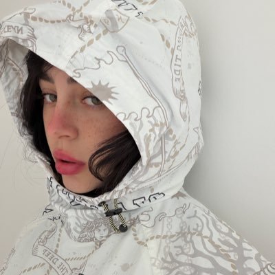 nicole's profile picture