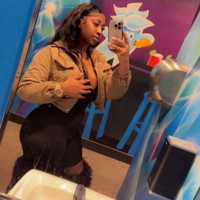 Choc0lateSweet_'s profile picture