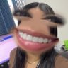 Suellen Goulart profil fotoğrafı