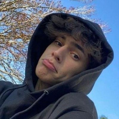 rhmnstr990's profile picture