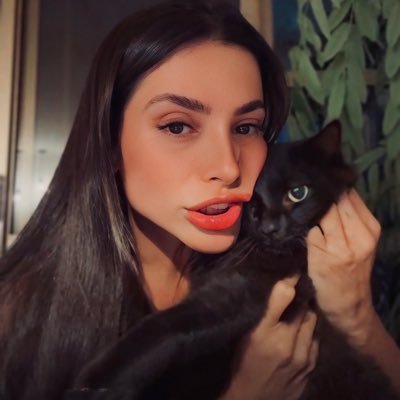 iza 🌹♟️'s profile picture