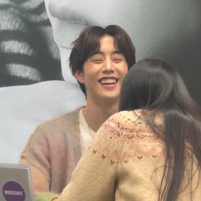 lawa ᢉ𐭩's profile picture