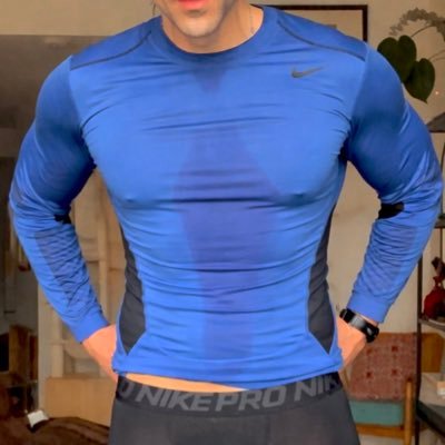 elankohee's profile picture