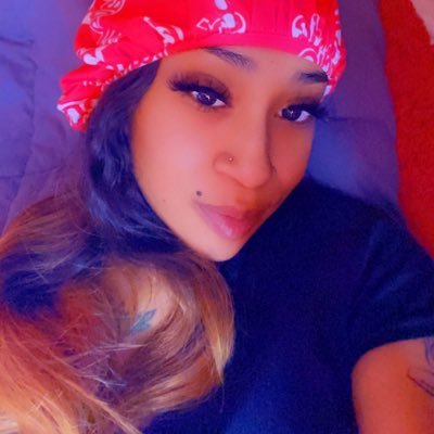 21+'s profile picture