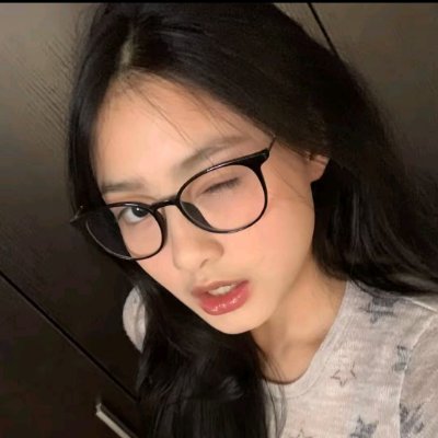 riana's profile picture