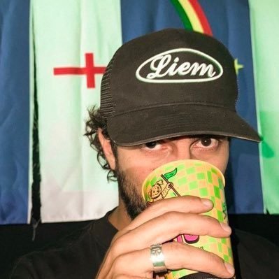 ch's profile picture