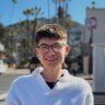 Zach profil fotoğrafı