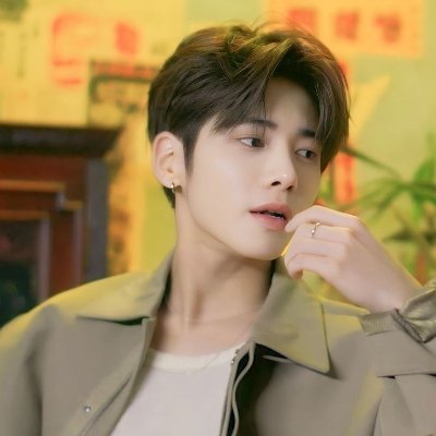 histerrya's profile picture