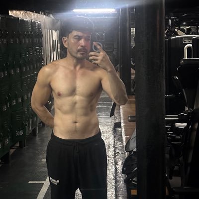 KenzoMenzo19's profile picture