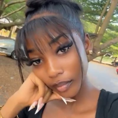 Dreamgirlnayna's profile picture