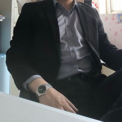 XhrQvvfY8rnvc3X's profile picture