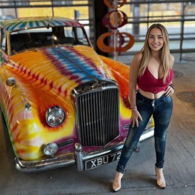 couplelife8's profile picture