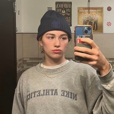 undercoverfren's profile picture