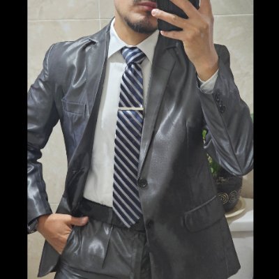 Suitboyxx's profile picture