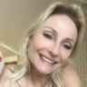 Milfs Aline F 的头像