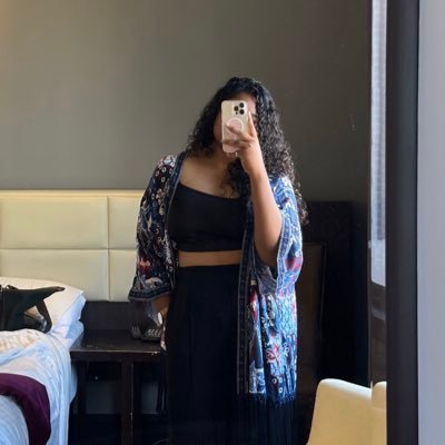 prathiiiii_'s profile picture