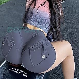 LatinaBootyHub's profile picture