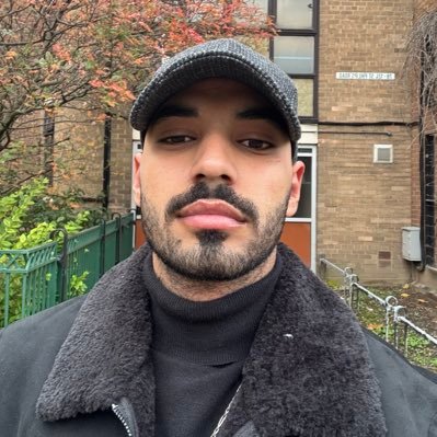 مصطفـ𓂆ـى عصفــور's profile picture
