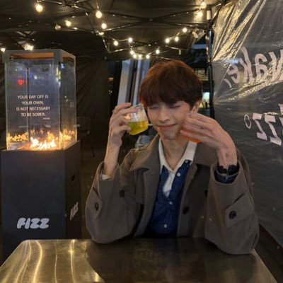 雲琛's profile picture
