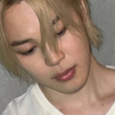 𑣲𝓳's profile picture