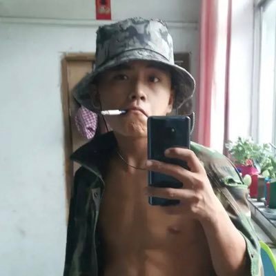 houzi6557's profile picture