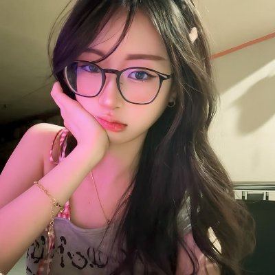 แว่นมาแล้วฮ้าบบ's profile picture