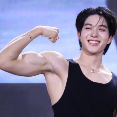 flexingactor's profile picture