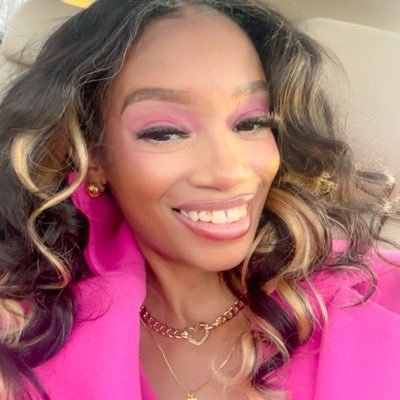 Anna | Soft Life Architect 🦄's profile picture
