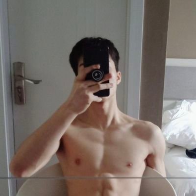 CalvinC14447264's profile picture